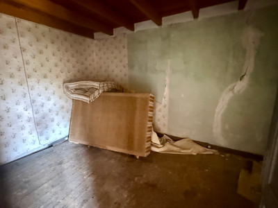 French property for sale in Brossac, Charente - €86,000 - photo 7
