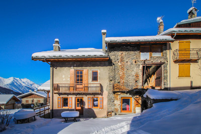Ski property for sale in Saint Martin de Belleville - €655,000 - photo 0