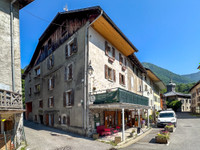 Appartement à vendre à Taninges, Haute-Savoie - 399.000 € - photo 1