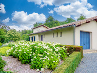 Maison à vendre à Lésignac-Durand, Charente - 318 000 € - photo 8