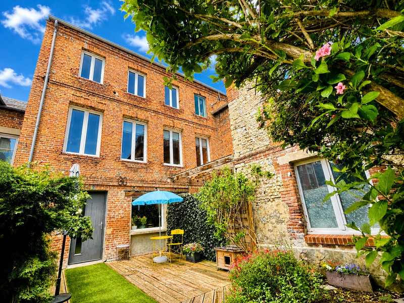 Propriété à vendre à Livarot-Pays-d'Auge, Calvados - 250 000 €