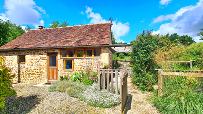 French property for sale in Ceaucé, Orne - €350,000 - photo 1