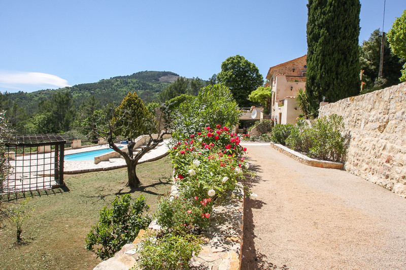 House for sale in Seillans Var Stone Mas with 4 bedrooms, 3 bathrooms (2 ensuite) and pool