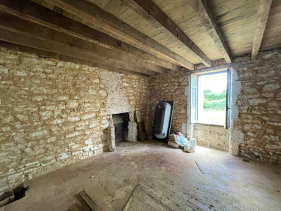 French property for sale in Saint-Hilaire-en-Lignières, Cher - €77,000 - photo 2