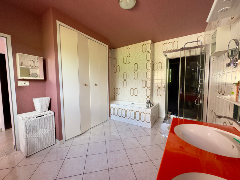 French property for sale in Nesmy, Vendée - €253,970 - photo 6