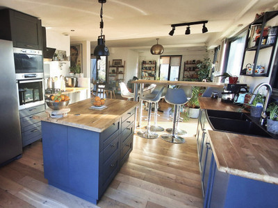 French property for sale in Pau, Pyrénées-Atlantiques - €625,000 - photo 1