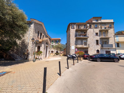 Appartement à vendre à Drap, Alpes-Maritimes, PACA, avec Leggett Immobilier