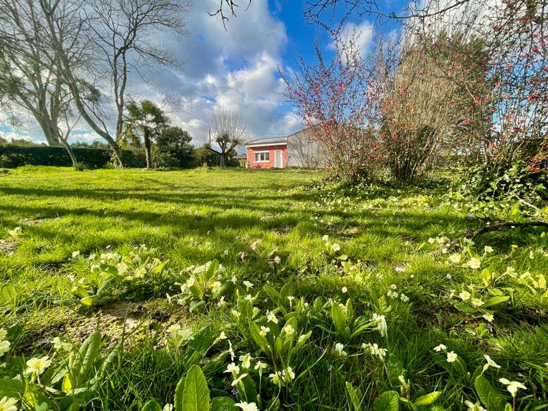 French property for sale in Montguyon, Charente-Maritime - €198,000 - photo 9