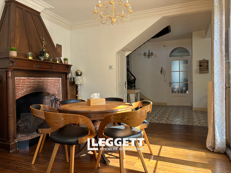 Maison 20 pièce(s), MAMERS