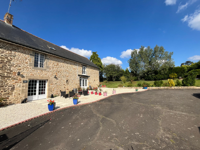 French property for sale in Saint-James, Manche - €359,000 - photo 0
