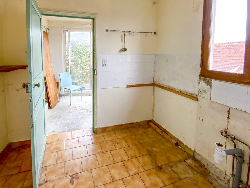 French property for sale in Montignac, Dordogne - &#8364;97,900 - photo 8