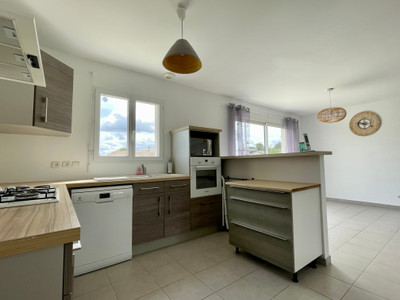 French property for sale in Aussac-Vadalle, Charente - €199,500 - photo 4