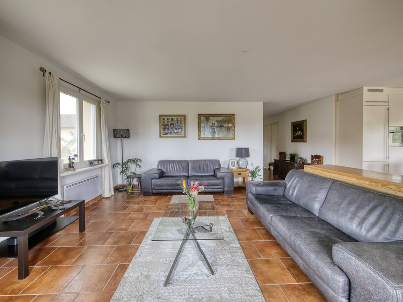French property for sale in Sadillac, Dordogne - €425,000 - photo 3