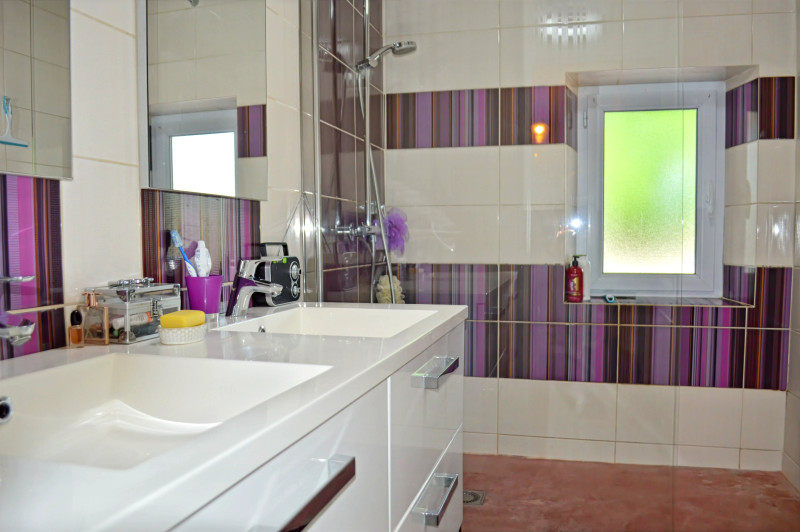 French property for sale in Saint-Pierre-sur-Dropt, Lot-et-Garonne - €380,000 - photo 9