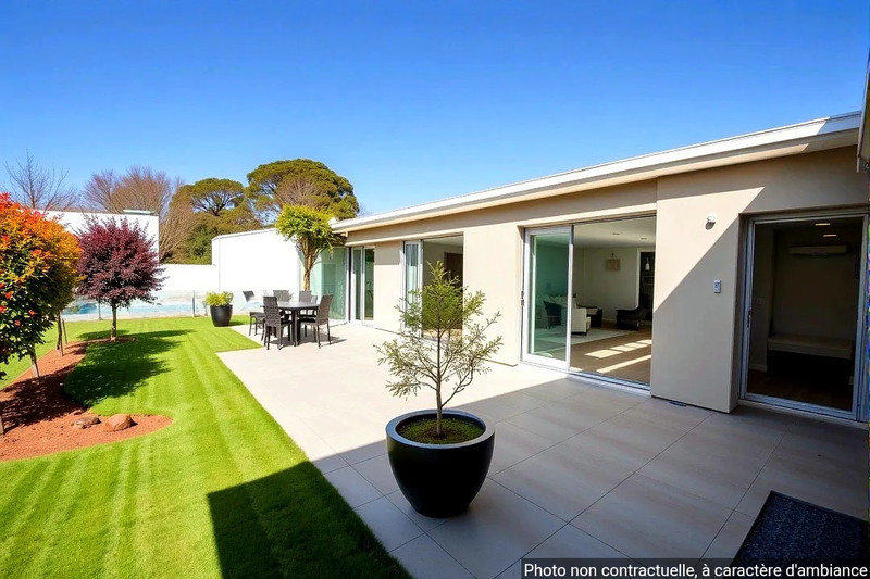 French property for sale in Avignon, Vaucluse - €498,000 - photo 1