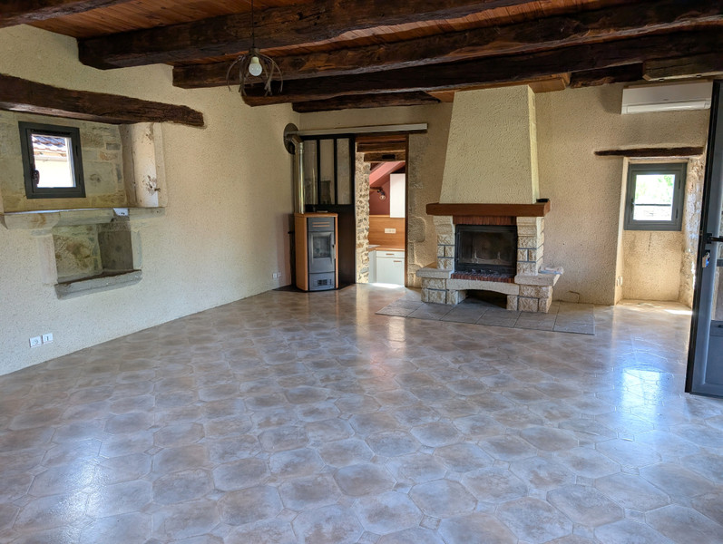 French property for sale in Laramière, Lot - €125,500 - photo 3