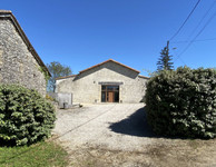 Maison à vendre à Souffrignac, Charente - 420.000 € - photo 1
