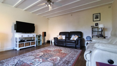 French property for sale in Barro, Charente - €150,420 - photo 5