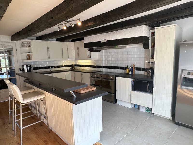 French property for sale in Châlus, Haute-Vienne - €890,000 - photo 5