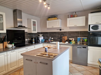 French property for sale in Étagnac, Charente - €167,400 - photo 1