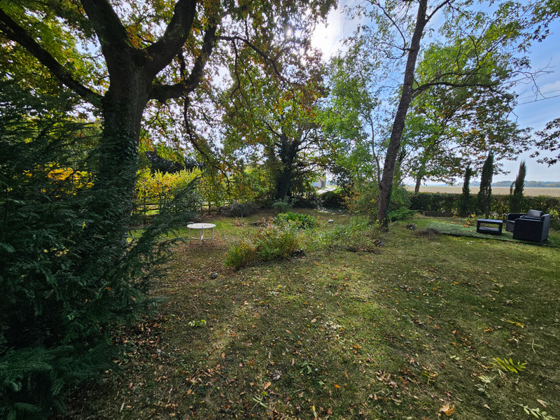 French property for sale in Yèvres, Eure-et-Loir - €296,000 - photo 2