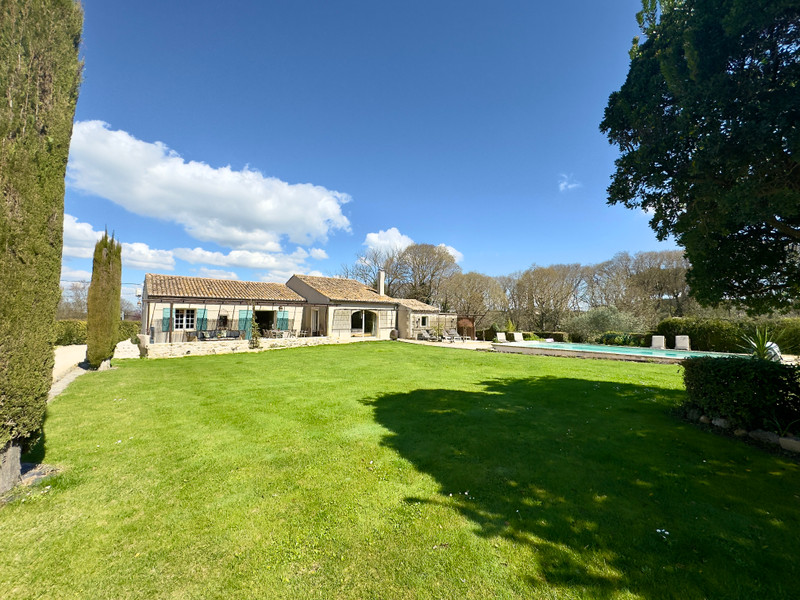 French property for sale in Saint-Rémy-de-Provence, Bouches-du-Rhône - €1,732,500 - photo 0