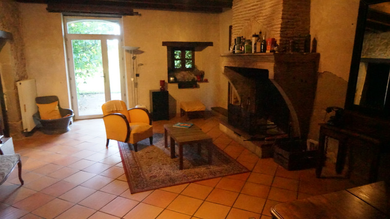 French property for sale in Sainte-Gemme, Gironde - €522,800 - photo 14