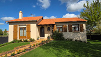 Maison à vendre à Chemillé-en-Anjou, Maine-et-Loire - 290.325 € - photo 1