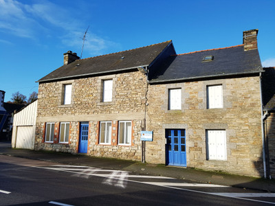 Maison à vendre à Plouguenast, Côtes-d'Armor, Bretagne, avec Leggett Immobilier