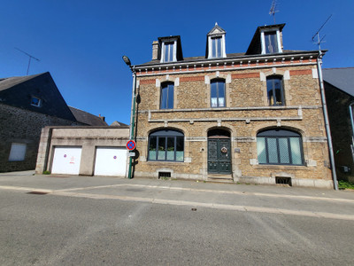Maison à vendre à Landivy, Mayenne, Pays de la Loire, avec Leggett Immobilier
