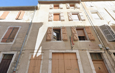 building for sale in Lot