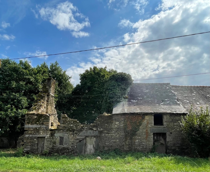 French property for sale in Saint-Nicolas-du-Tertre, Morbihan - &#8364;36,600 - photo 3