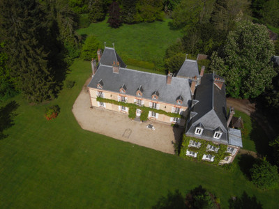 FOR SALE Magnificent property situated between Eure and Orne: Château, outbuildings, parklands, gîtes, ..;