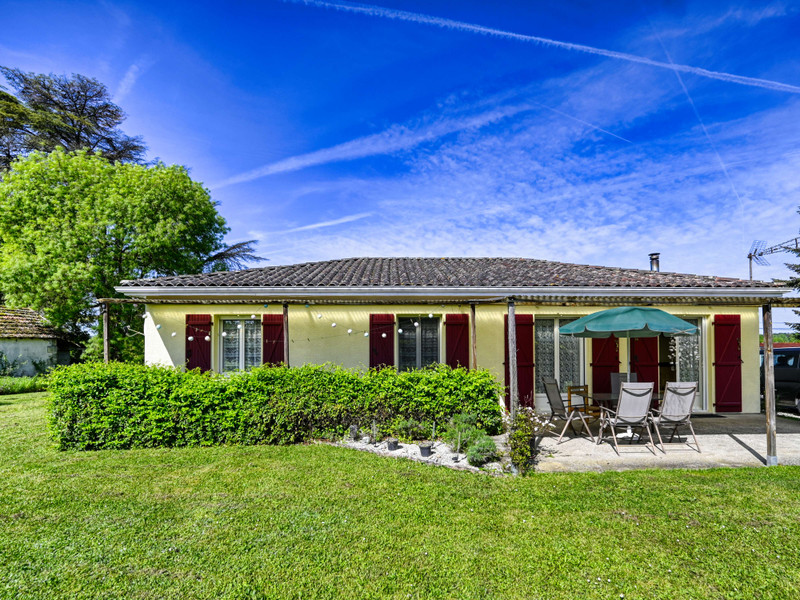 French property for sale in Eymet, Dordogne - €220,000 - photo 0