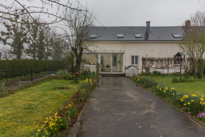 Maison à vendre à Bettembos, Somme, Picardie, avec Leggett Immobilier