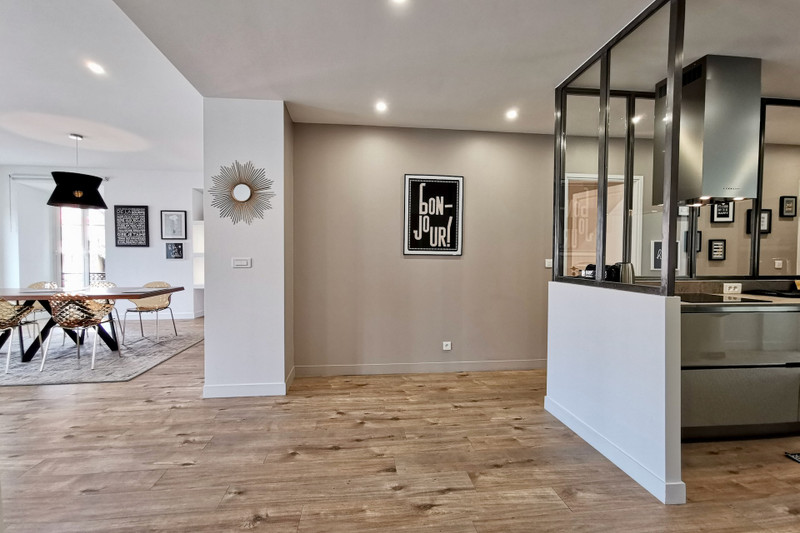French property for sale in Nice, Alpes-Maritimes - €1,040,000 - photo 3