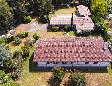 French property for sale in Seignosse, Landes - €980,000 - photo 4