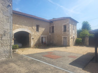 Maison à vendre à Champagne-et-Fontaine, Dordogne - 259.999 € - photo 4