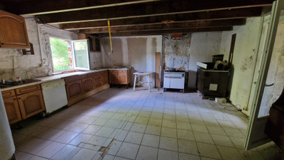 French property for sale in Eygurande-et-Gardedeuil, Dordogne - €210,000 - photo 3