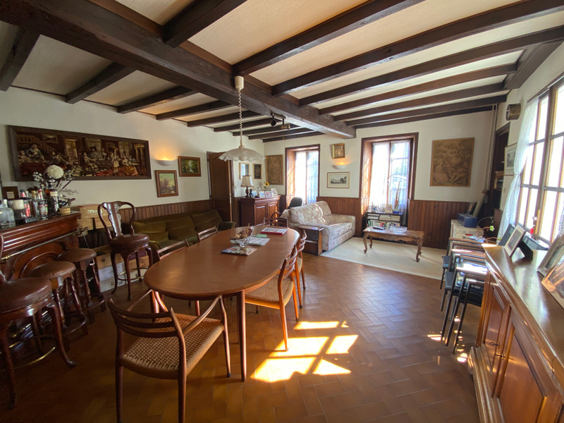 French property for sale in Jonzac, Charente-Maritime - €328,600 - photo 9