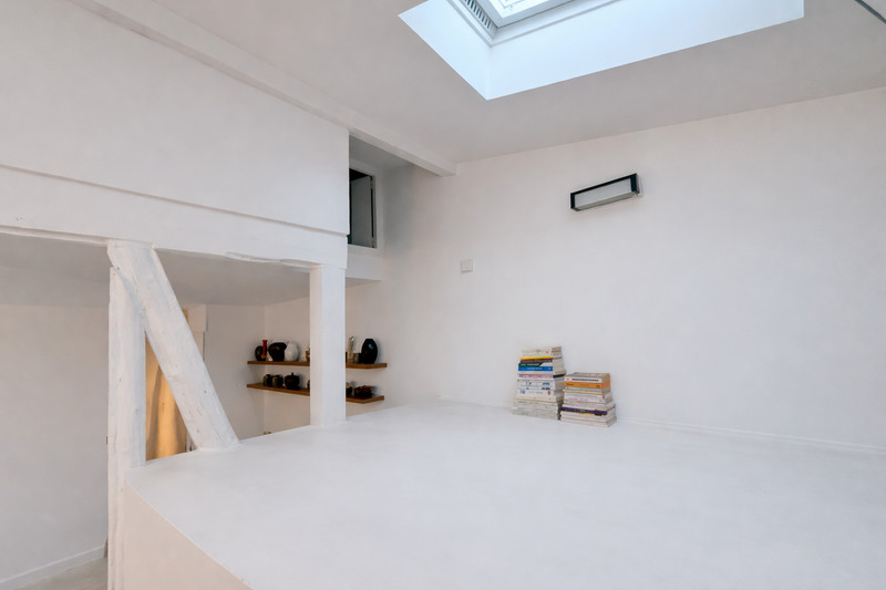French property for sale in Paris, Paris - €699,000 - photo 6