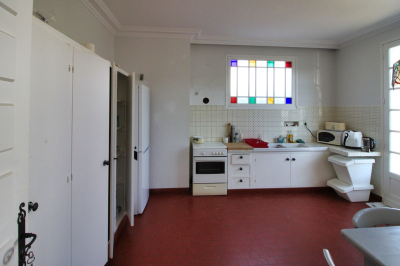 French property for sale in Haimps, Charente-Maritime - photo 4