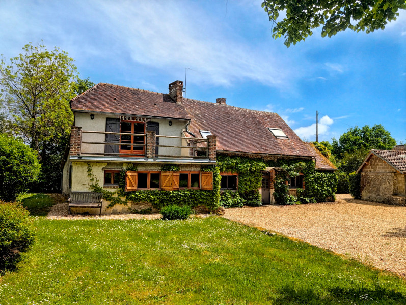 French property for sale in Longny les Villages, Orne - €367,000 - photo 0