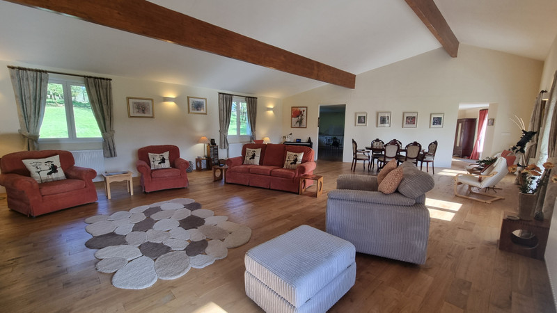 French property for sale in Exideuil-sur-Vienne, Charente - €385,000 - photo 7