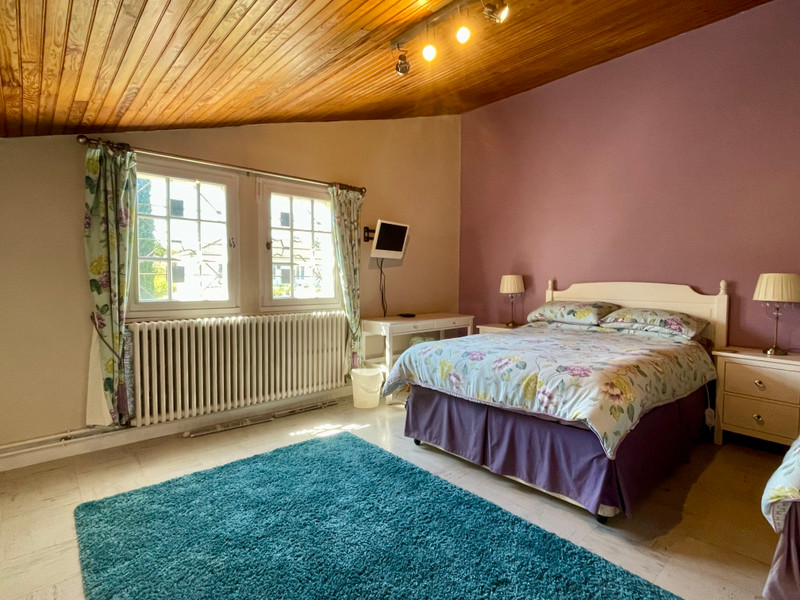 French property for sale in Aigre, Charente - €325,000 - photo 5