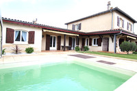 Terrace for sale in Vergt Dordogne Aquitaine