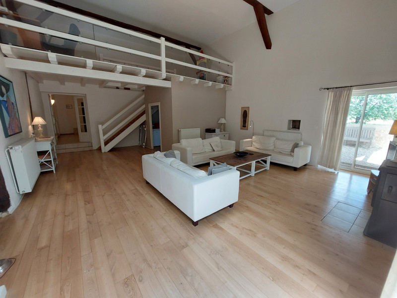 French property for sale in Angoulême, Charente - €338,000 - photo 8