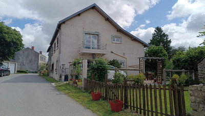Maison à vendre à Saint-Hilaire-la-Plaine, Creuse, Limousin, avec Leggett Immobilier