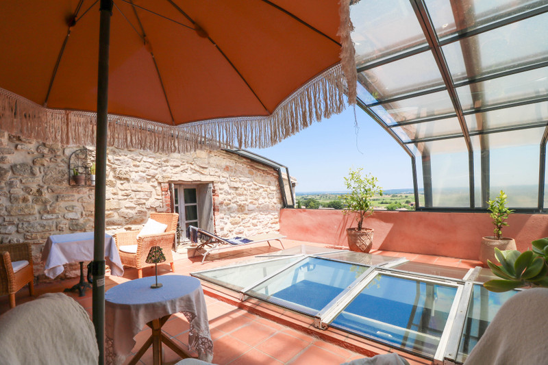 Maison à vendre à Uzès, Gard - 425.000 € - photo 1