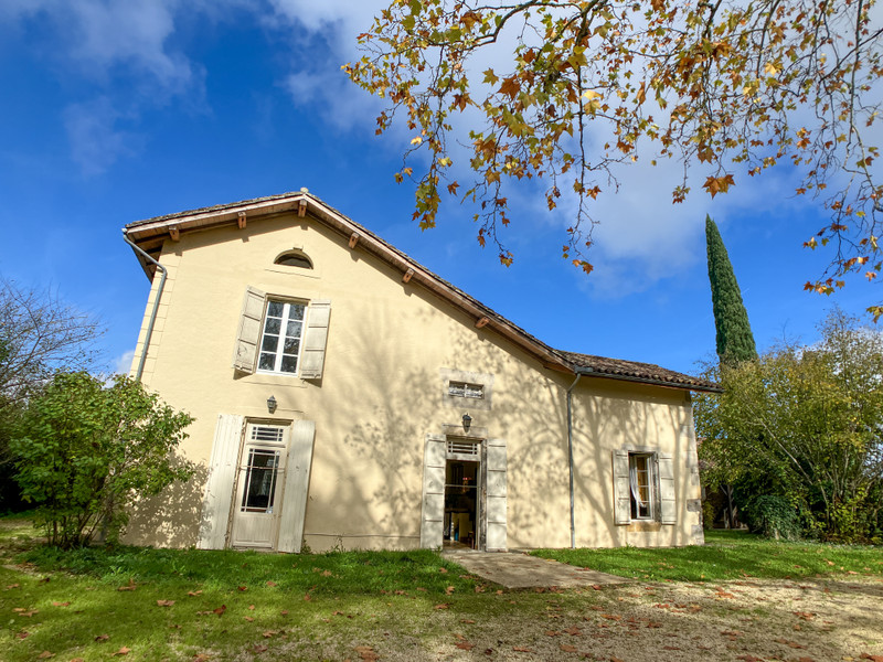 French property for sale in Lasserre, Lot-et-Garonne - €630,000 - photo 1